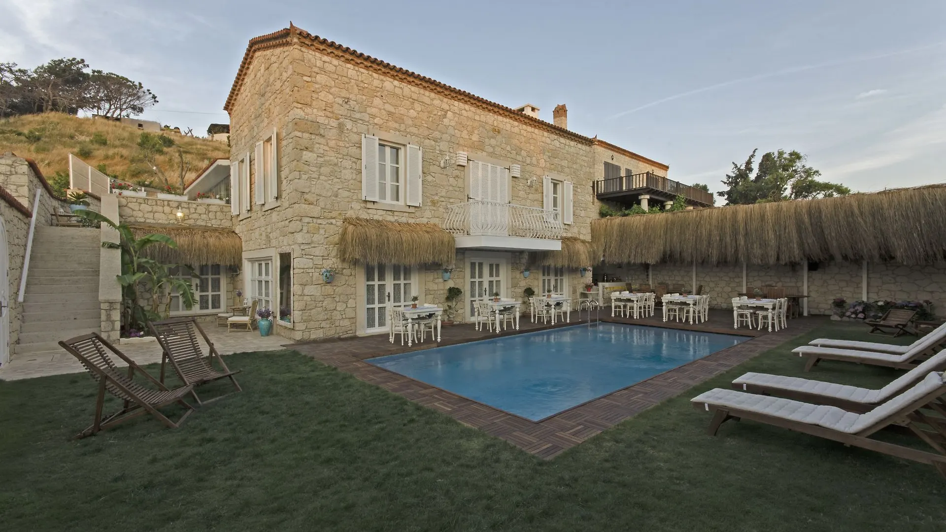 Alacati Roka Tas Otel