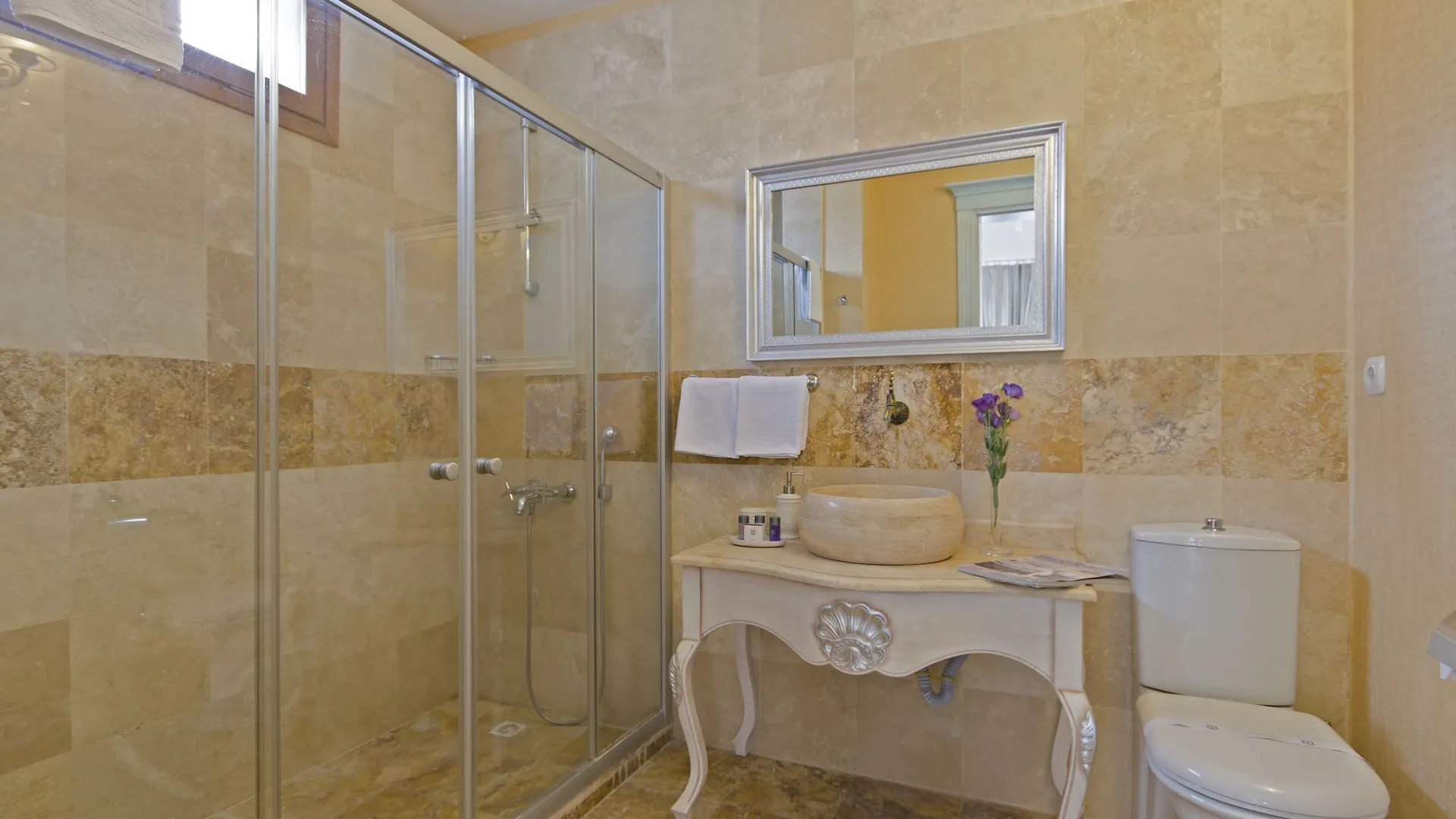 Alacati Roka Tas Otel ホテル